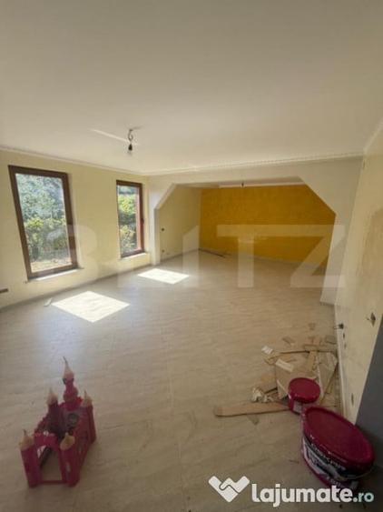 Casa cu etaj, 160 mp utili, 650 mp teren, Salcea - 9