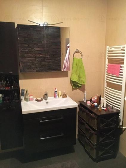 Apartament cu 3 camere în Borhanci