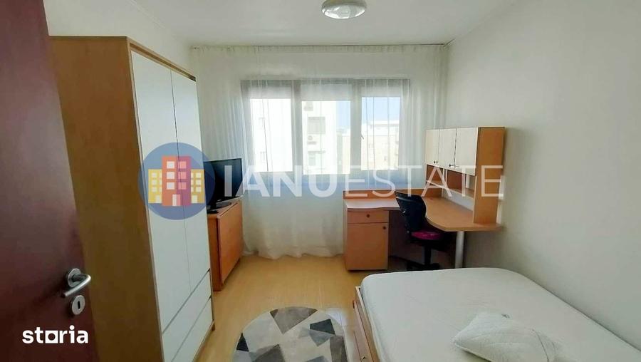 Apartament cu 3 camere semidecomandat în Dristor