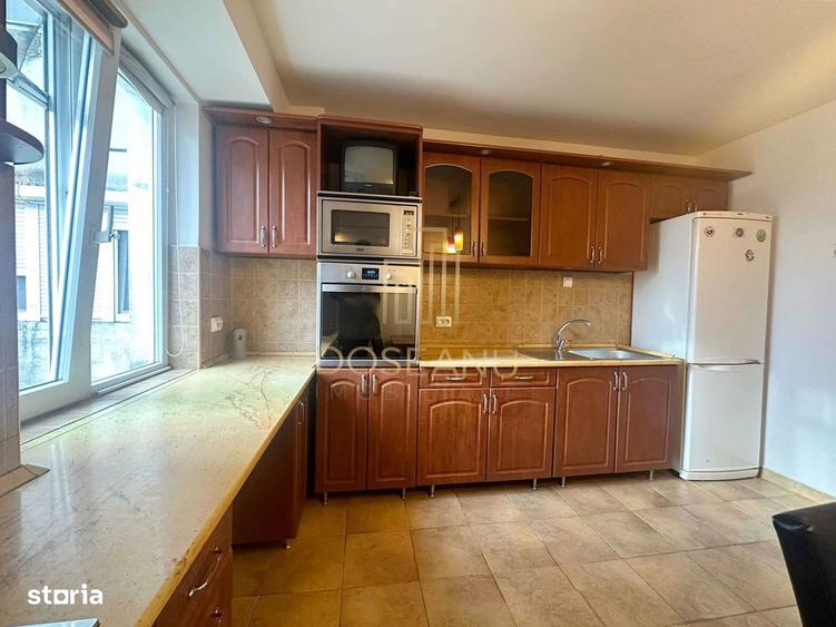 Apartament cu 3 camere în Nufărul