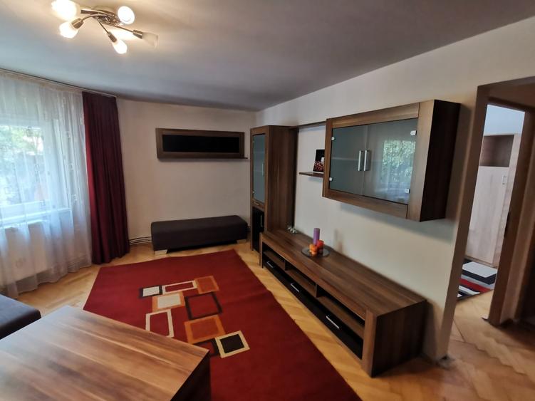 zona Simion Barnutiu, decomandat,centrala proprie, renovat, mobilat modern - 4
