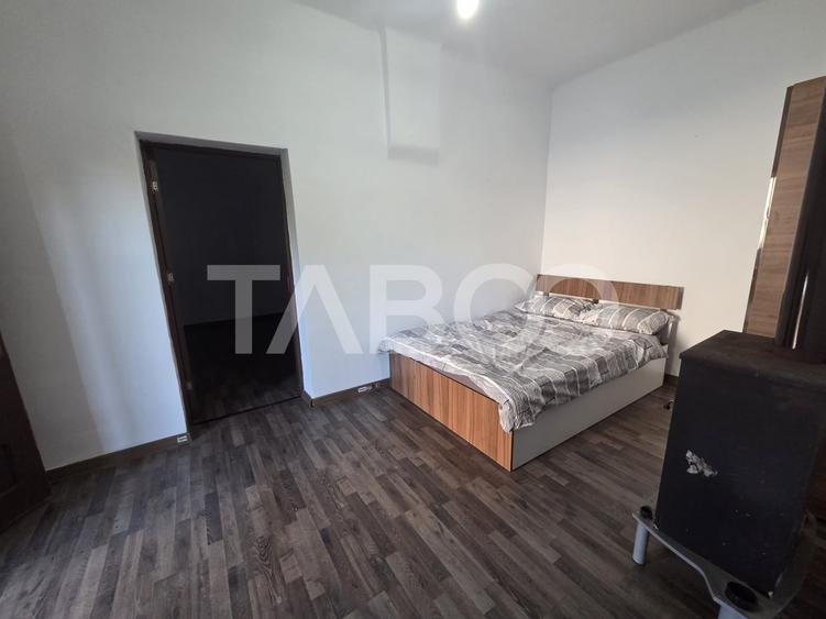 Casă individuală cu 3 camere cu Canalizare în Voila