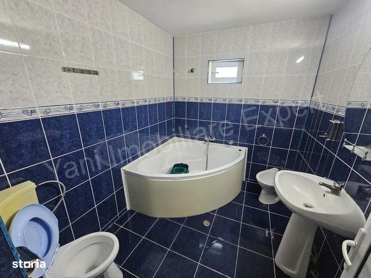Casă cu 4 camere în Curtea de Argeș