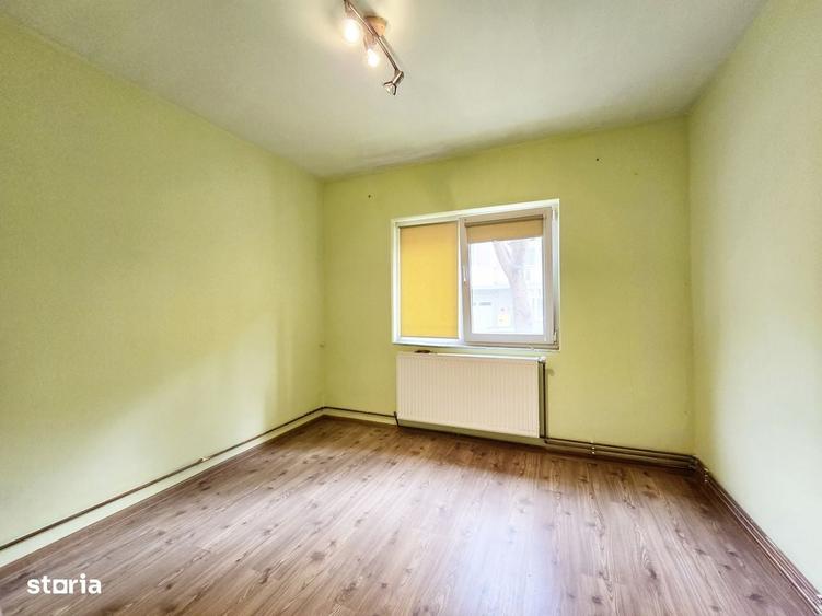 Apartament cu 3 camere decomandat în Micălaca