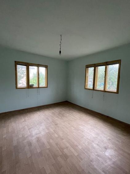Casă individuală cu 2 camere cu Canalizare în Tomnatic
