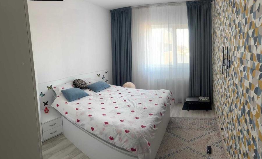 Apartament cu 2 camere decomandat în Berceni