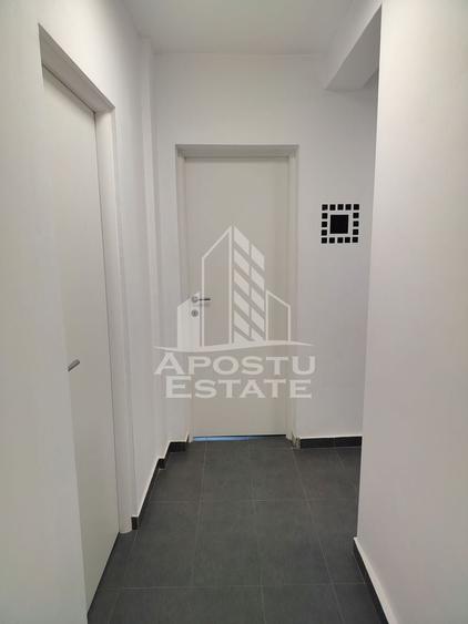Apartament cu 3 camere decomandat, mobilat în Complex Studențesc