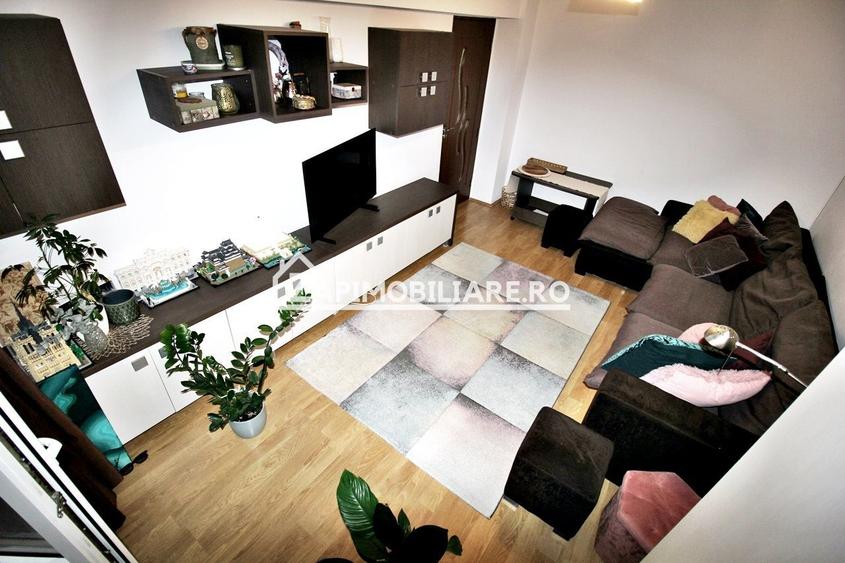 Apartament cu 3 camere decomandat, mobilat în Tudor