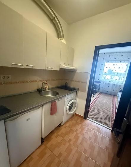 Garsonieră decomandată în Nicolina