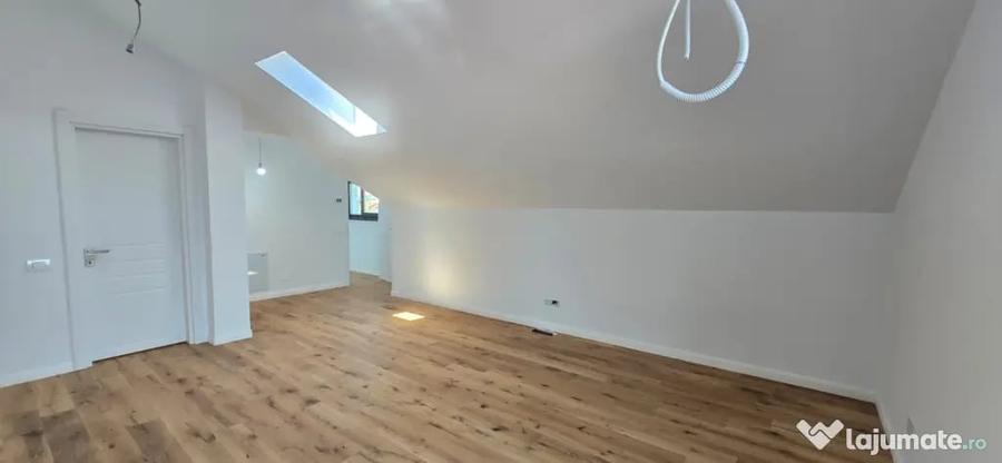 Casă cu 4 camere cu Teren 146 Mp în Bucureștii Noi