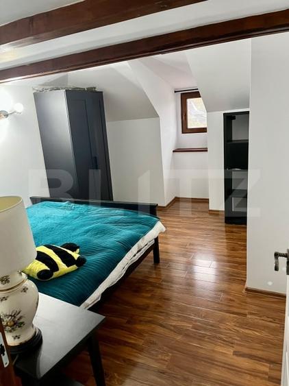 Casă individuală cu 5 camere cu Canalizare în Doicești