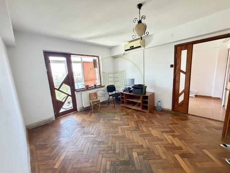 Apartament cu 2 camere semidecomandat în Brazda lui Novac