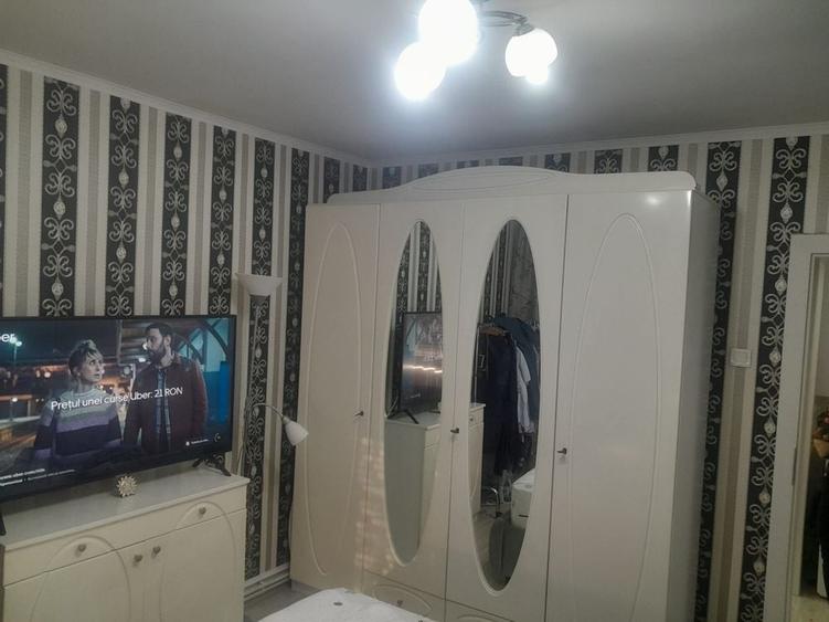 Apartament cu 2 camere decomandat în Buzaului