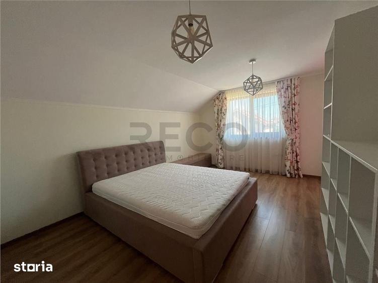 Casă cu 4 camere cu Teren 500 Mp în Central