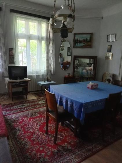 Casă individuală cu 5 camere cu Canalizare în Exterior Est