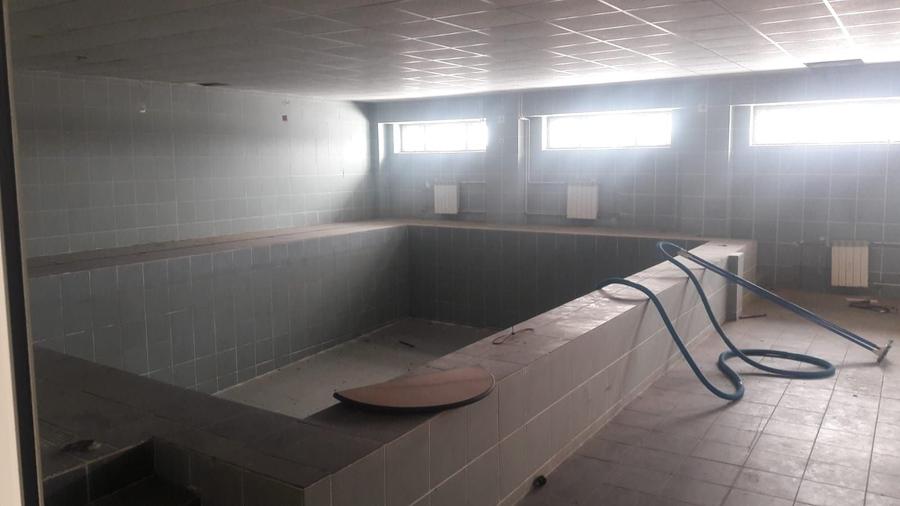 Casă cu 4 camere în Băcia