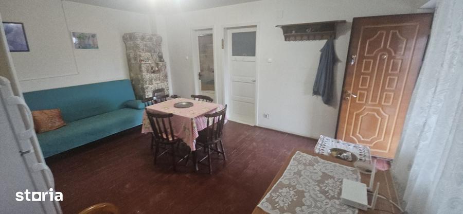 Casă cu 3 camere cu Teren 507 Mp în Tărtășești