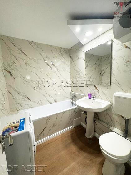 Apartament cu 3 camere decomandat în Muncii