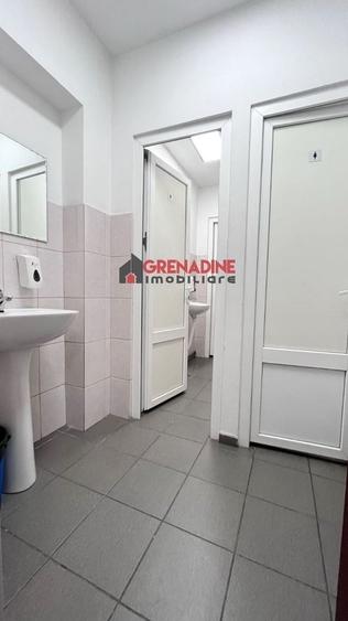 Birou, de 93 mp, în Răcădău