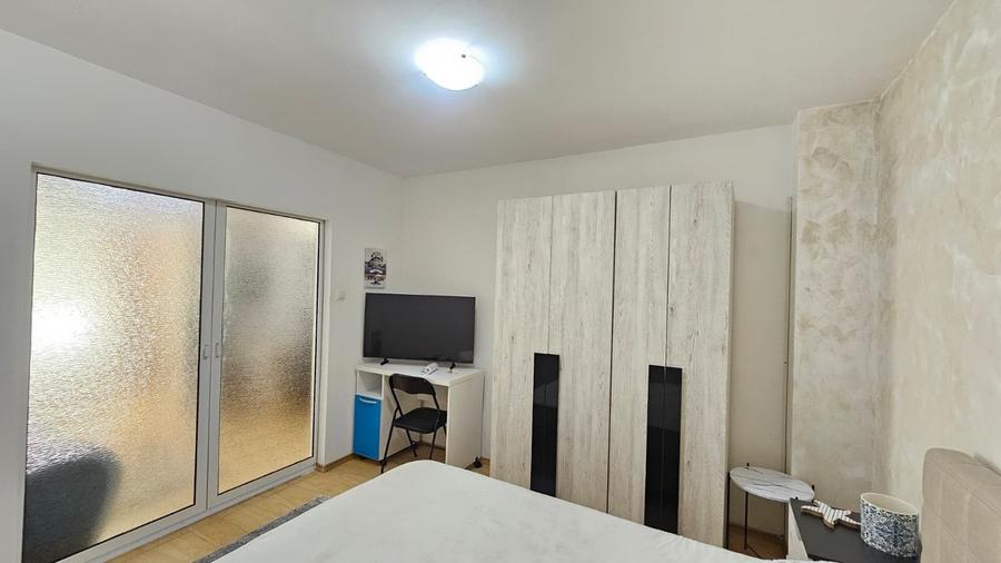 Apartament cu 2 camere decomandat în Mazepa 1