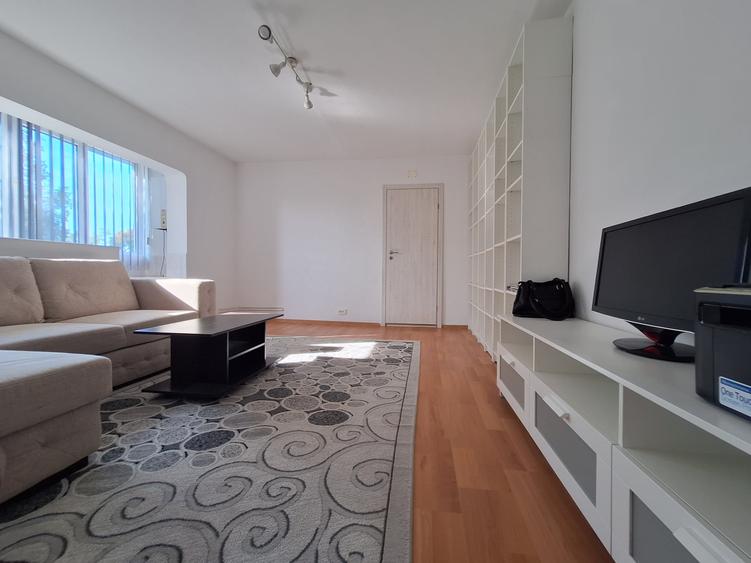 Apartament cu 3 camere semidecomandat, mobilat în Freidorf