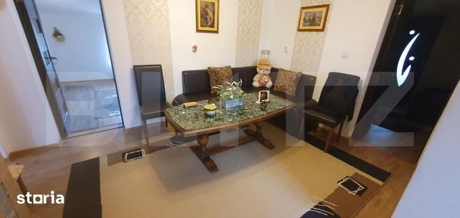Casă cu 7 camere cu Teren 1750 Mp în Poiana Stampei