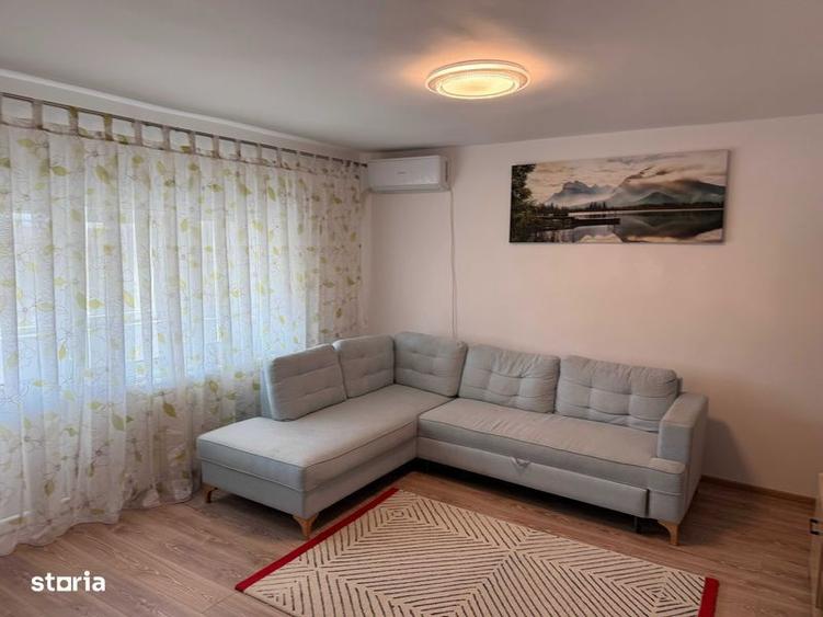 Inchiriez apartament 2 camere central renovat complet - 2