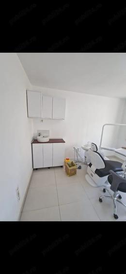 Spațiu comercial, de 40 mp, în Central