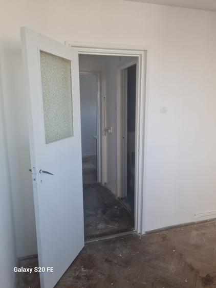 Apartament cu 2 camere în Dâmbu Pietros