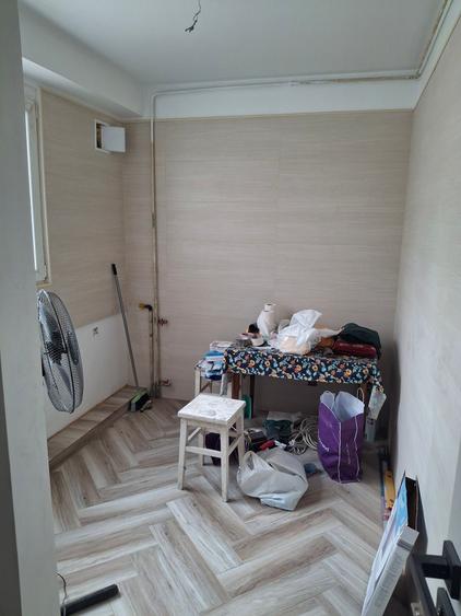 Apartament cu 2 camere decomandat în Drumul Taberei