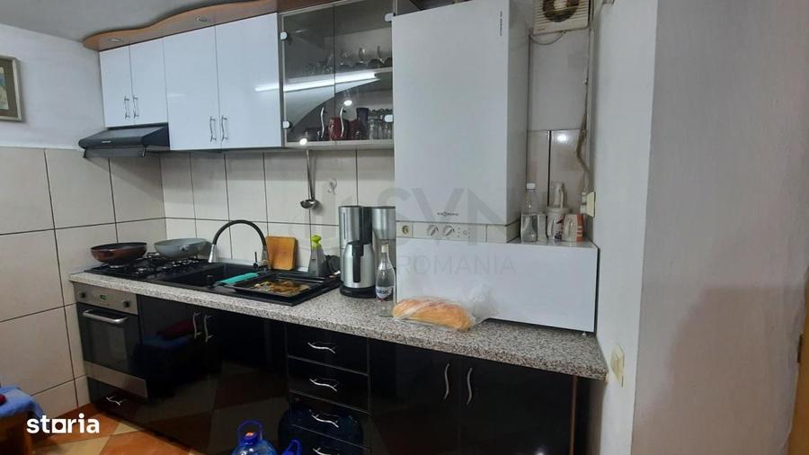 Casă cu 3 camere cu Canalizare în Andronache
