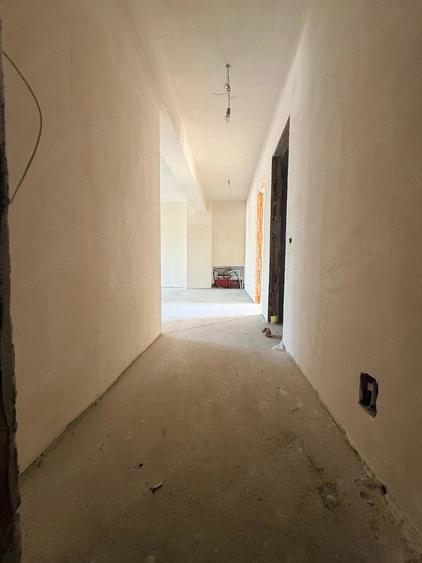 Apartament cu 2 camere decomandat în Obor