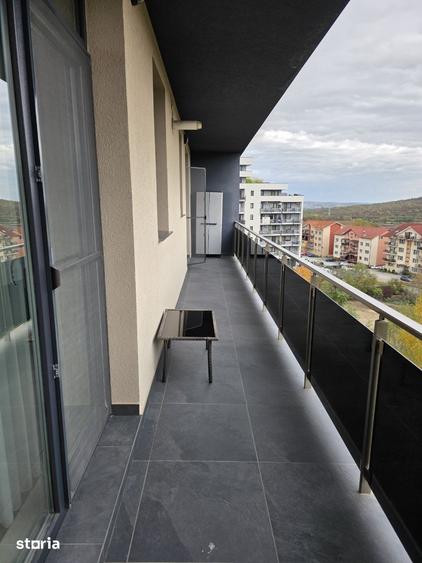 Apartament cu 2 camere decomandat în Borhanci