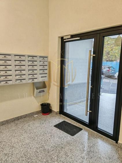 Apartament cu 4 camere decomandat în Dorobanți