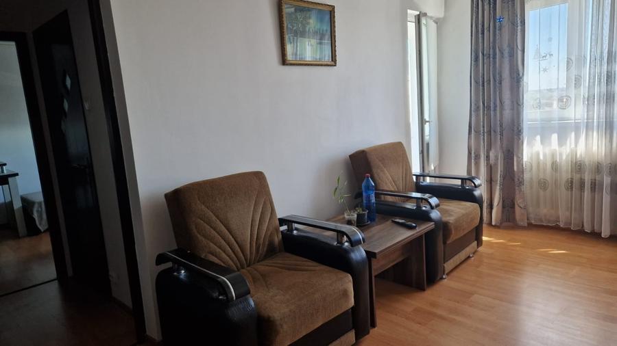 Apartament cu 2 camere semidecomandat, mobilat în Bucureștii Noi