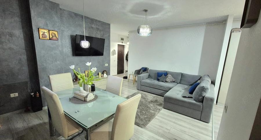 Apartament cu 3 camere decomandat, mobilat în Km 4