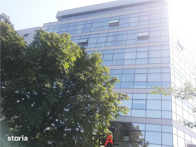 Spațiu comercial, de 33 mp, în Vitan