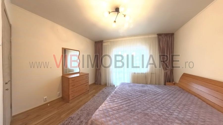 Apartament cu 3 camere decomandat în Vitan Mall