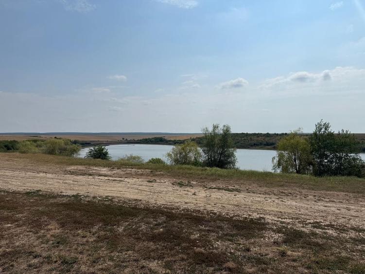 Teren Construcții intravilan de 1203 mp, în Miersig