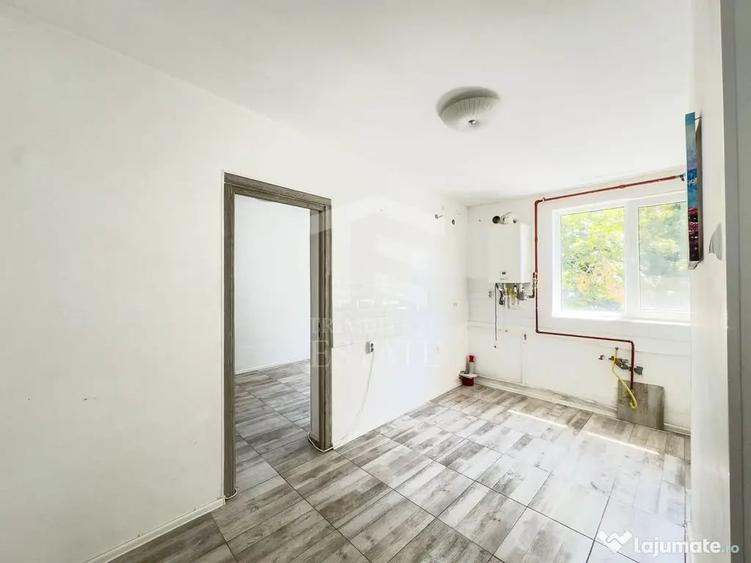 Apartament cu 2 camere semidecomandat în Rahova