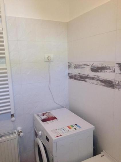Apartament cu 2 camere semidecomandat în Tineretului