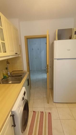 Apartament cu 2 camere semidecomandat, mobilat în Liviu Rebreanu