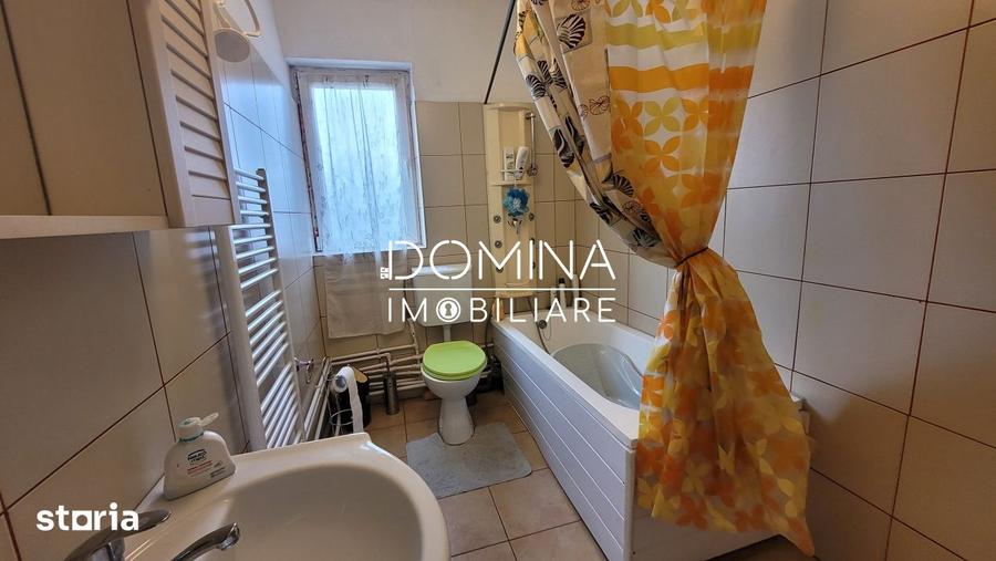 Casă cu 6 camere cu Teren 1697 Mp în Central