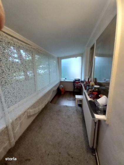 Apartament cu 3 camere decomandat în Săsar
