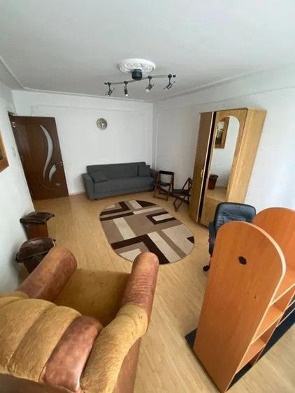 Apartament cu 2 camere decomandat, mobilat în Zimbru