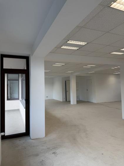 Spațiu comercial, de 150 mp, în Ultracentral