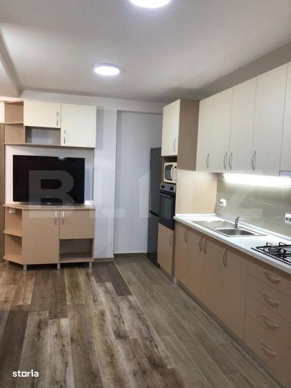 Apartament cu 3 camere semidecomandat în Bună Ziua