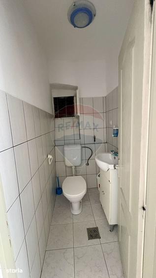 Spațiu comercial, de 35 mp, în Central