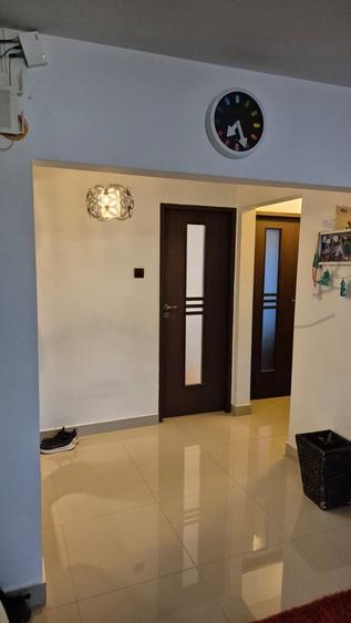 Apartament cu 3 camere decomandat în Bogdan Vodă