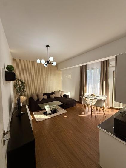 Inchiriez apartament termen lung, zona Opera Mamaia - 4